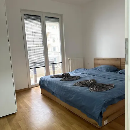 Jovana Apartment *